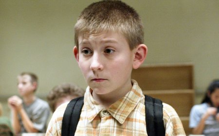 ‘Malcolm in the Middle’ Star Justin Berfield Tells Paparazzi to Leave Dewey Actor Eric Per Sullivan Alone After He Turned Down the Reboot: ‘I Actually Feel Bad’