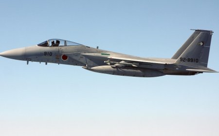 日本航空自卫队连曝飞机“掉零件”事件
