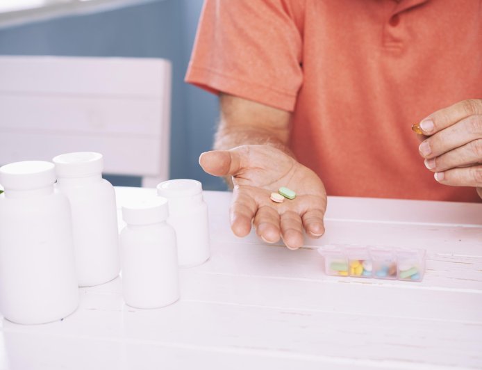 阿茲海默新藥「只清斑塊、不改善失智」？新藥統合研究掀爭議