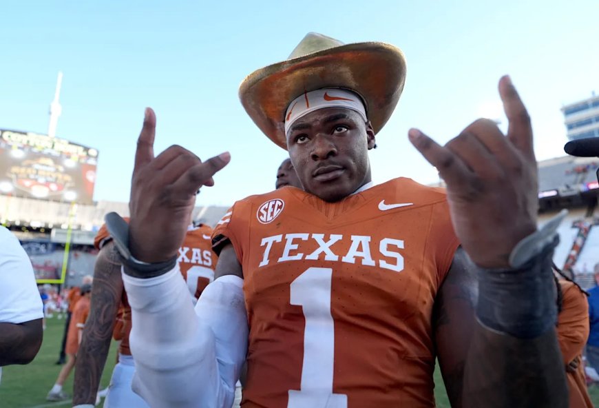 Texas coach Sark says this junior isn't 'ruining practice' anymore