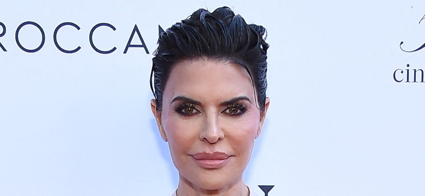 Lisa Rinna Gives Credit to Ghostwriters Amid Scoring Another NYT Bestseller