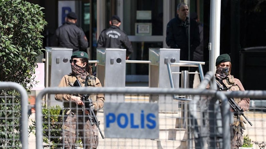 3 gunmen open fire outside Israeli consulate in Istanbul, dubbed 'terrorists' by Turkish official