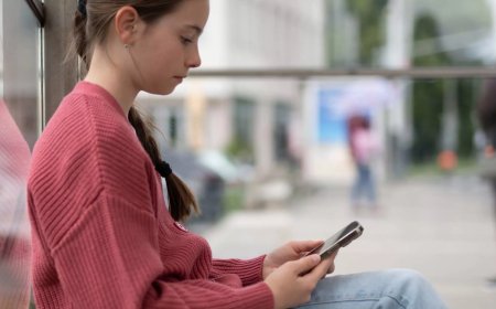 英国未成年人使用假胡子、VPN和家长账户绕过年龄验证限制