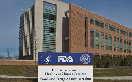 美国卫生部长宣布多项措施 帮助美国患者逐步停用抗抑郁药