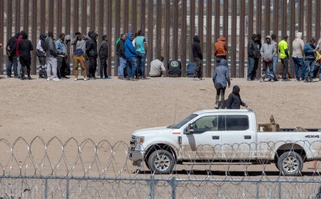 Civil rights groups file lawsuit seeking to block Texas law allowing cops to arrest illegal migrants