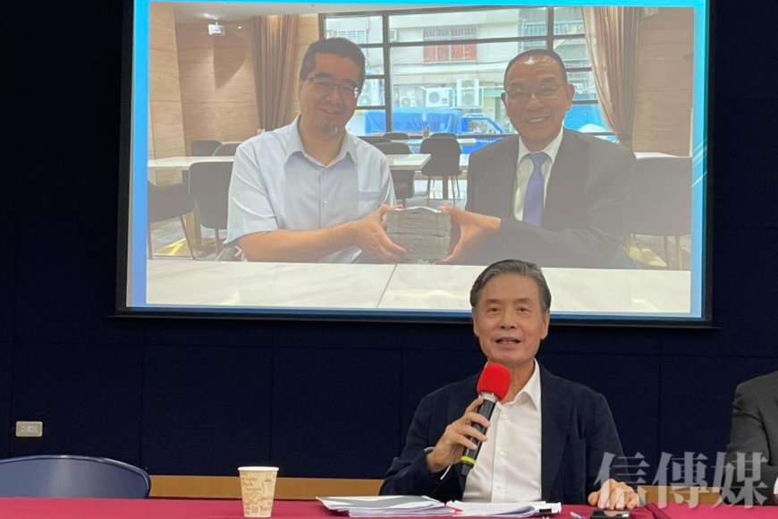 金馬鬥蕭王》蕭旭岑手捧鉅額現金照曝光！　金溥聰「哽咽」：他們說要把馬英九趕回家