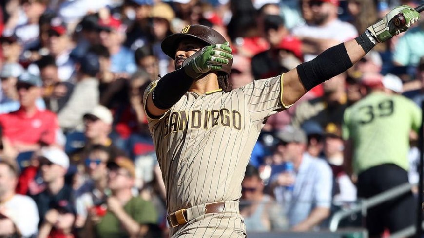 Padres' Fernando Tatis Jr snaps home run drought with thunderous dinger: 'About f---ing time'