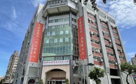 快訊／高雄女凌晨墜樓亡！家屬質疑不單純　警調監視器追查