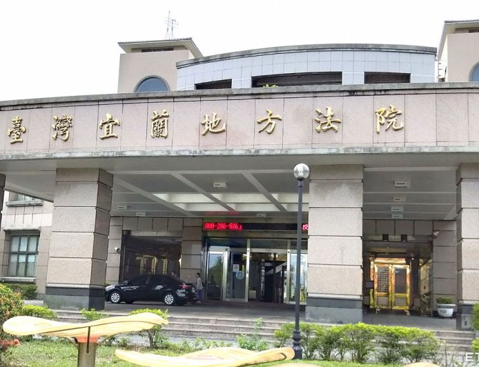 鹹濕限動「好硬好喜歡」　已婚連長偷吃女中士雙雙遭淘除